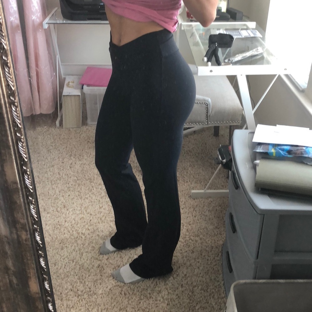 Lulu lemon yoga pants